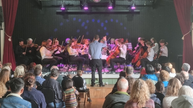 Kapiti Youth Orchestra at St Peters Village Hall photo by Eric Rodler